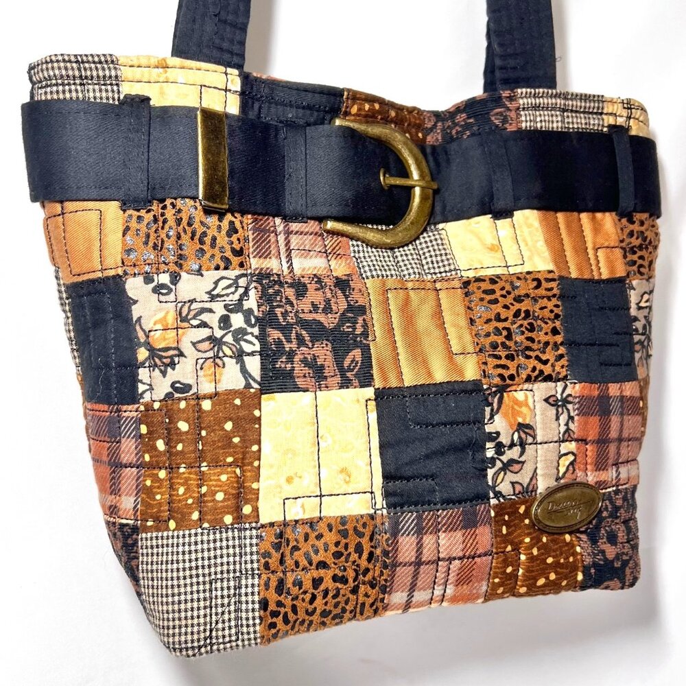 Donna Sharp Quilted Belt Buckle Purse-Brown Mix Medium Shoulder/Tote Purse Bag - Picture 8 of 16
